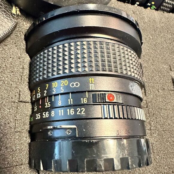 Vintage Mamiya M645 Medium Format Film Camera W/ 4 Lenses 2 Keys & Case Black OS - Picture 7 of 16